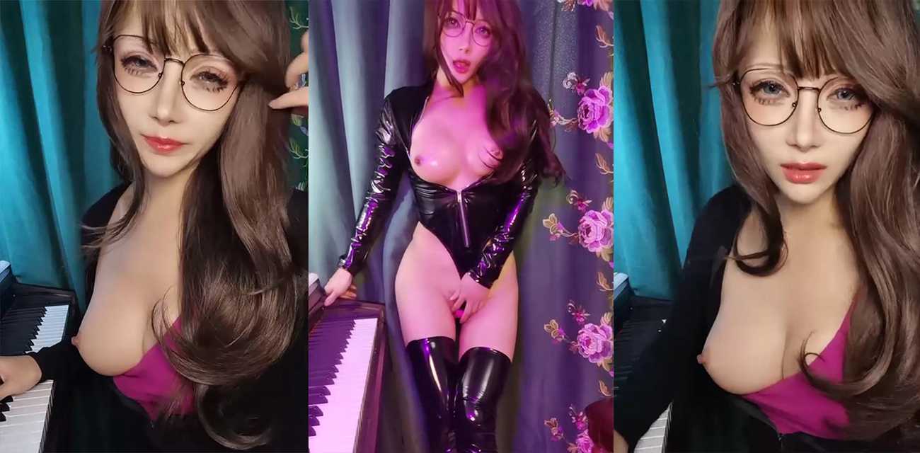 绝美御姐主播 卡洛琳娜 性感钢琴老师夹着跳蛋上课 换皮装勾引学生后入爆操 巨乳美穴超诱惑！ - 51吃瓜网-51吃瓜网