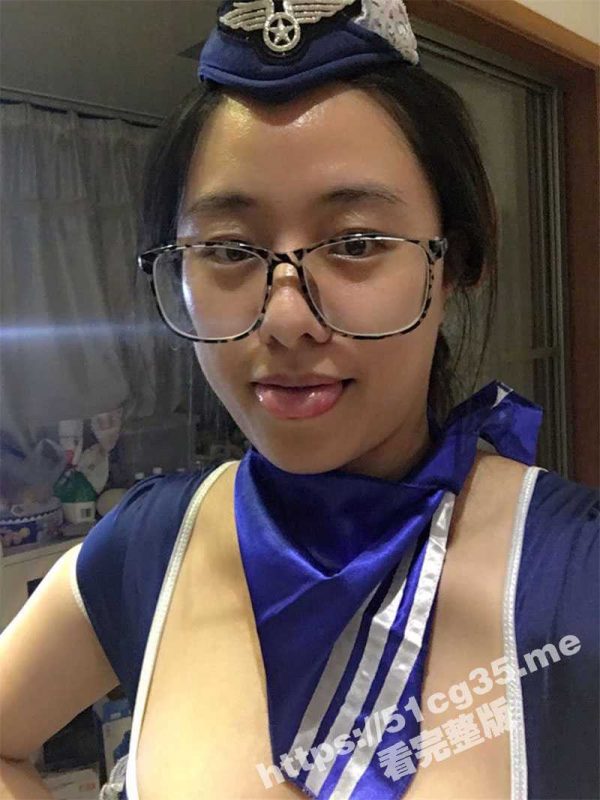极品反差淫妻 陆丽 情趣服诱惑啪啪反差泄密 真的骚到没边了 这种轻熟女能把你榨干吗-51吃瓜网