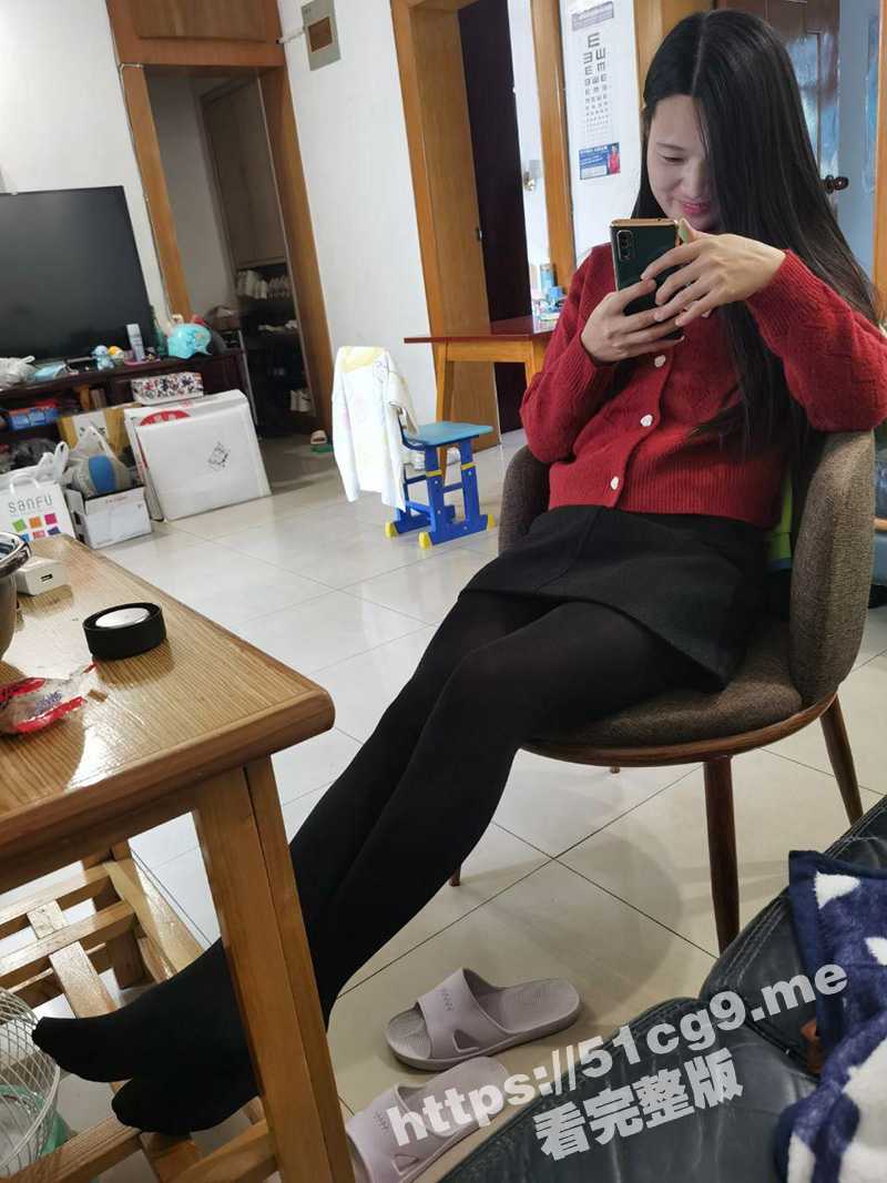 谁的家被偷了？真实拍摄去苏州少妇 家里偷情 沙发主动女上 操的不过瘾后再去房间后入内射！ - 51吃瓜网-51吃瓜网
