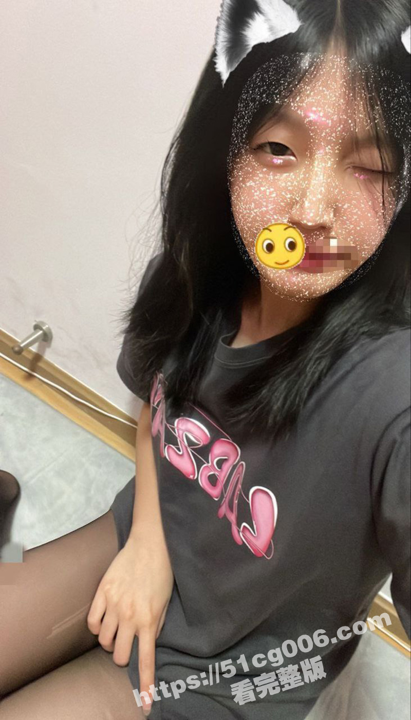 武汉城市职业学院学生妹 严思语 极品反差婊子玩的花 喜欢走后门 被大屌男友爆菊 浓精灌满屁眼子！ - 51吃瓜网-51吃瓜网