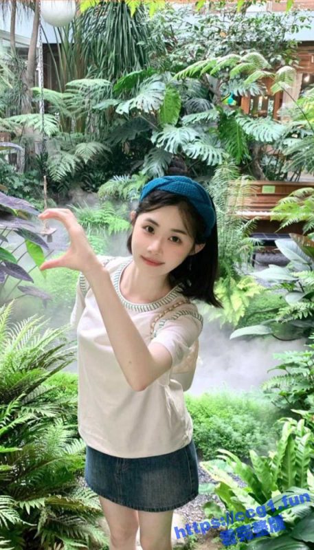 四川传媒学院 播音系 张璐 极品反差婊 一双超白美腿 每次被外校体育生男友捆绑着操才能爽！-51吃瓜网