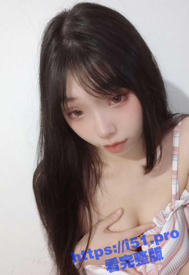 淮阴师范学院反差学妹 周程程 被操的同时还要带着肛塞与同校暧昧对象打语音！ - 51吃瓜网-51吃瓜网