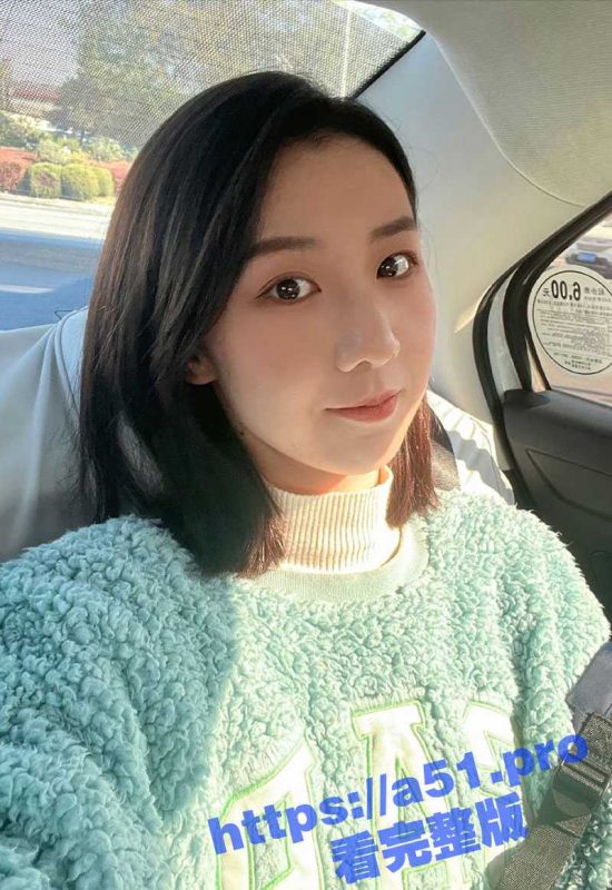上海高颜值白领 前凸后翘的身材非常顶 高冷气质御姐女神秒变胯下母狗！-51吃瓜网