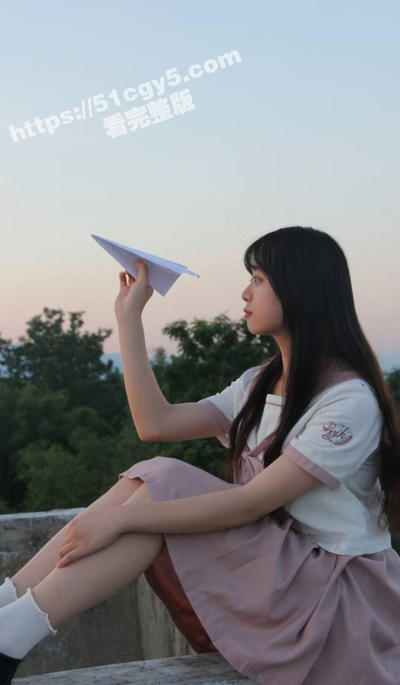 女大学生被男友带到酒店调教 深喉口交上位骑乘样样精通 清纯学妹沦为床上小母狗！ - 51吃瓜网-51吃瓜网