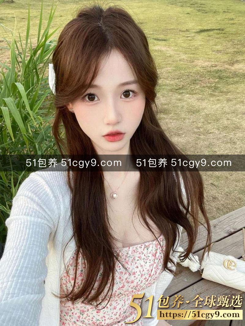 51包养 高端外围 | WDJ033001 东京旅游学生 C杯巨乳肤白甜美可爱 质量保真 假一赔十 - 51吃瓜网-51吃瓜网