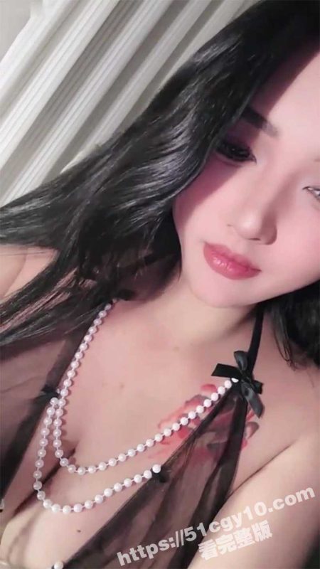高颜值巨乳博主 幺幺霖 粉丝付费福利房泄密 超级大奶多汁蜜穴怼脸自慰 高潮疯狂抽搐 淫水喷出老远啦！-51吃瓜网