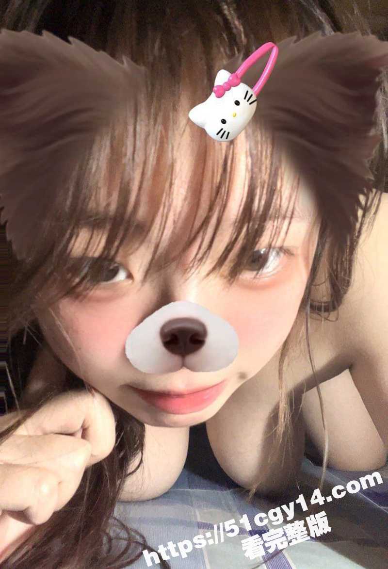爆乳学生妹 宿舍激情裸聊自慰 敏感小穴被刺激的一直流浆不止 室友都在还敢这么玩 这要没人岂不骚没边了！ - 51吃瓜网-51吃瓜网