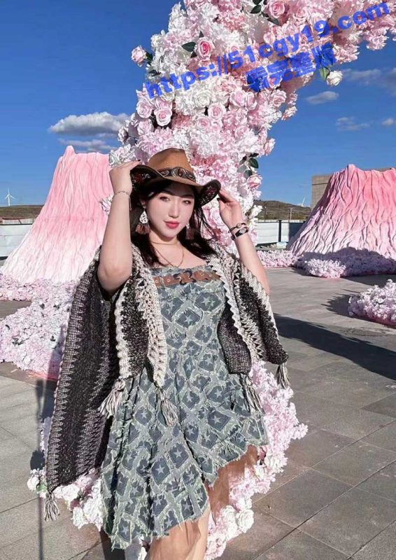 河北护士 S嘉嘉爱睡觉 私拍第二弹流出 BBW坦克母猪巨乳自拍 对镜豪乳自摸 喜欢肥女的不要错过！-51吃瓜网
