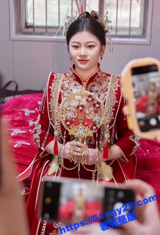 江苏新婚人妻 唐海微 与老公两地分居 勾引前男友约炮 被刮毛内射无套肛交 大量不雅视频流出！-51吃瓜网