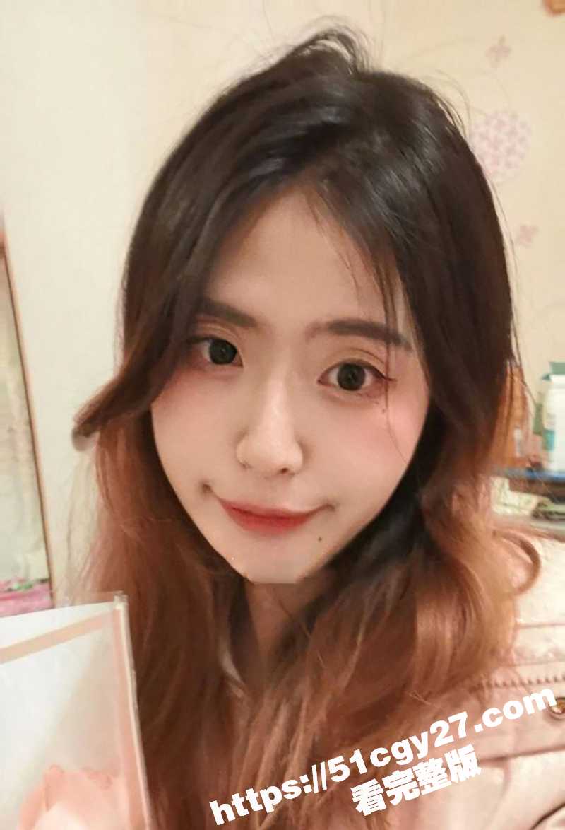 极品仙女学妹 李维依 大量不雅视频流出 各种黑丝花式做爱 露脸舔屌口爆吞精 反差中的天花板啊！ - 51吃瓜网-51吃瓜网