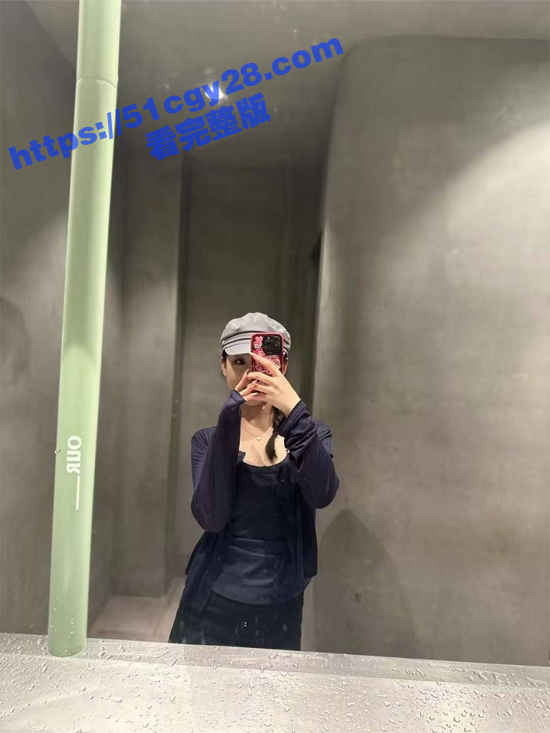 山东青岛女神 吴雯 三亚做母狗视频泄密 掐脖子扇嘴巴爆操 强制深喉口爆 娇躯被金主肆意摧残玩弄！ - 51吃瓜网-51吃瓜网