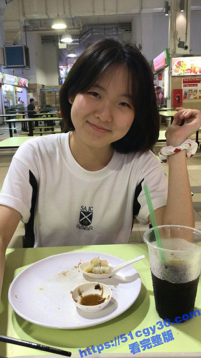 新加坡反差婊 静妍 分手后被前男友曝光 颈戴项圈全裸出镜 揉奶自慰完美暴露风骚本性！ - 51吃瓜网-51吃瓜网