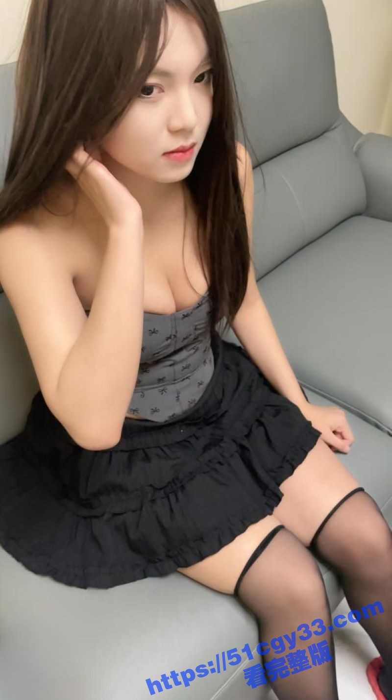 海角乱伦大神 烟色夜空 新作！趁老哥不在家 拿下超高颜值的大奶骚妻 无套打桩内射淫叫连连！ - 51吃瓜网-51吃瓜网