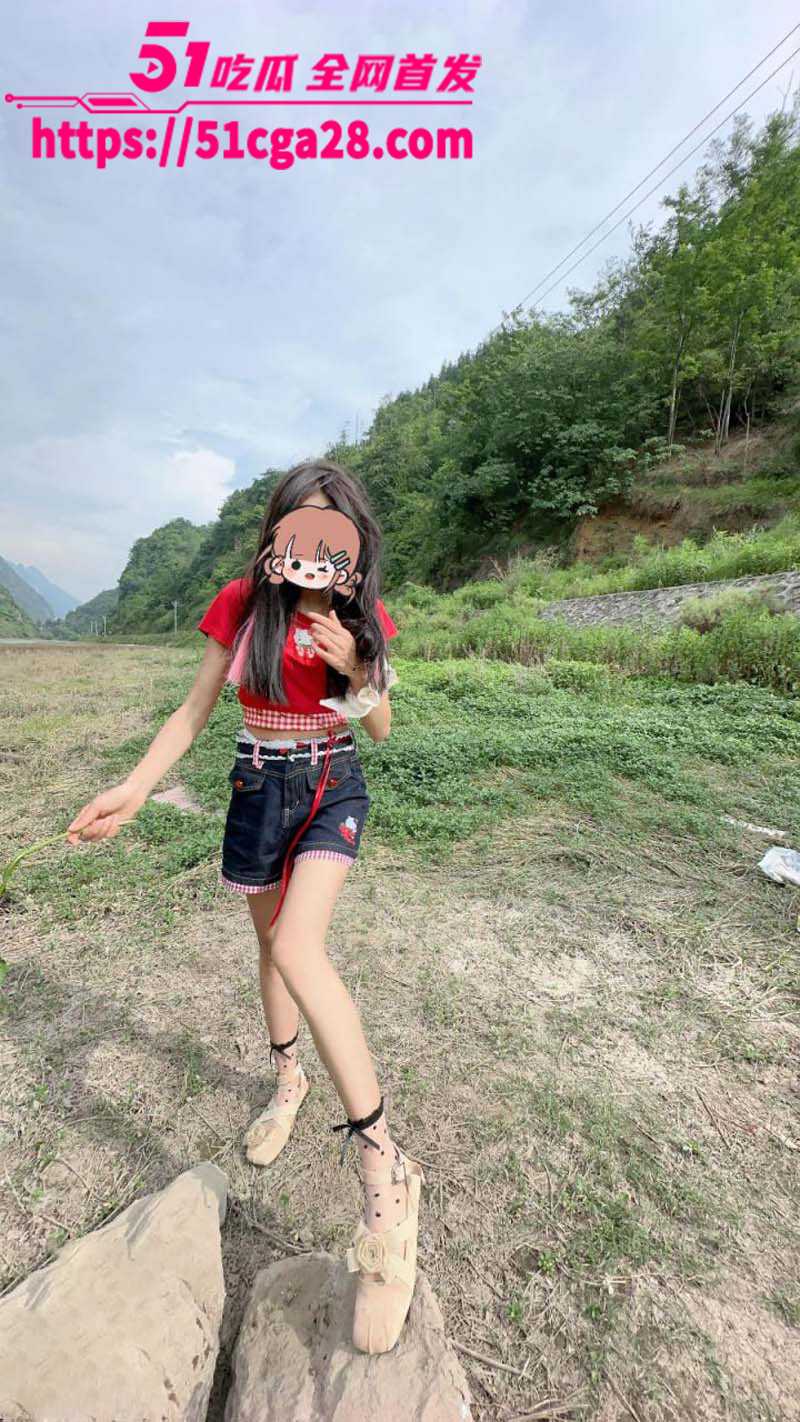 海角乱伦大神 长腿女儿丽丽 户外扣着女儿的逼 扇着女儿的屁股内射她！ - 51吃瓜网-51吃瓜网