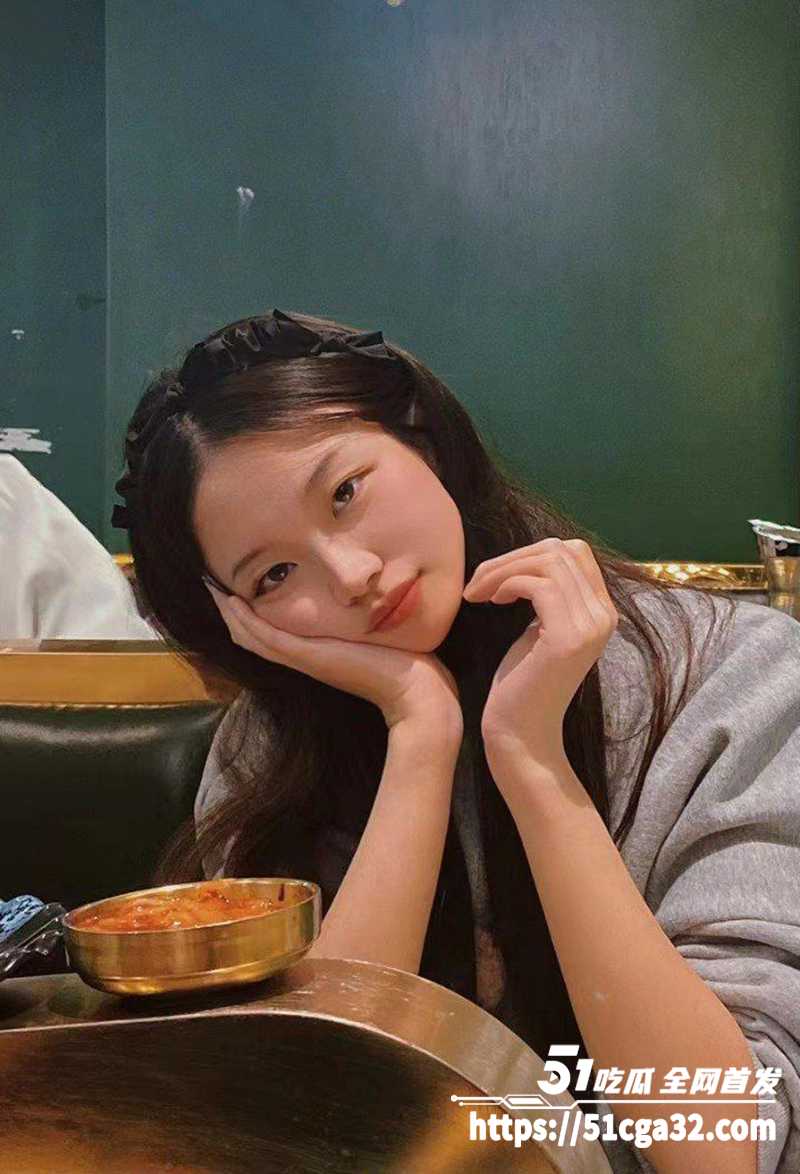 北大超美高财女不雅视频流出 气质女神被男友花式开发小骚穴 露脸口交无套内射玩法超淫！ - 51吃瓜网-51吃瓜网