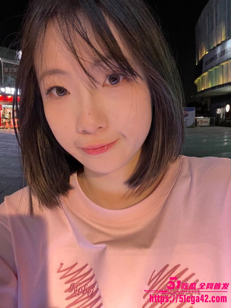 四川阆中东风学校 张熳钰 出轨视频曝光！校花私下乱搞被男友抓包 娇躯在撞击下颤抖 淫叫不断！ - 51吃瓜网-51吃瓜网