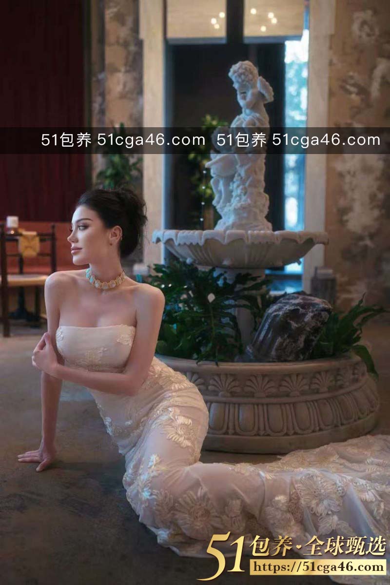51包养 高端外围 | W1SH080705 上海 英国外模 前凸后翘 蜜桃美臀 质量保真 假一罚十 - 51吃瓜网-51吃瓜网
