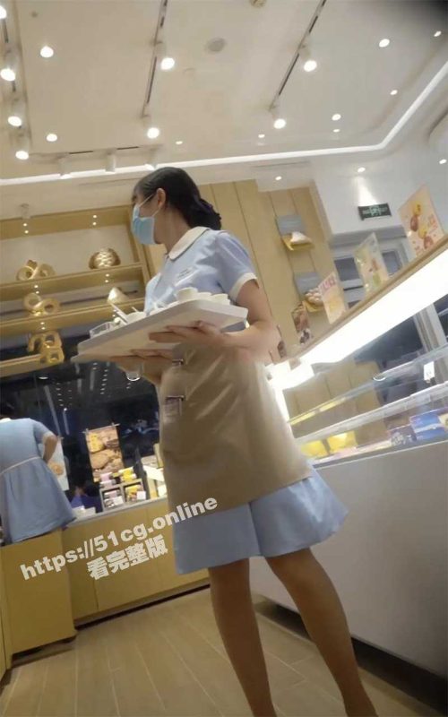 全网疯求！big烟枪 好利来的瓜 大烟枪与好利来服务员多段视频在此！抖音热评 好利来的审美我还是认可的😂-51吃瓜网