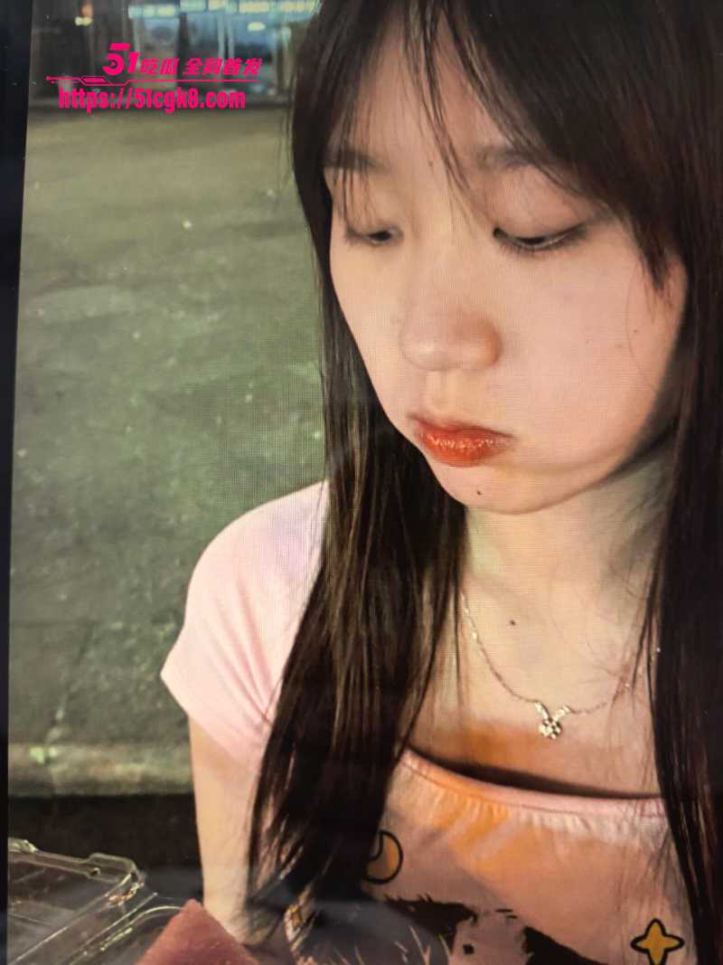 湖南长沙00后高颜值情侣 酒店做爱视频被男友曝光 酒店口交打桩爆操 各种姿势变换不断！ - 51吃瓜网-51吃瓜网
