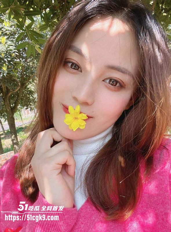 高颜值反差曝光 大神拿下极品少妇 趁她老公差去她家里性爱 多次拍下视频以便长期保持性爱关系-51吃瓜网