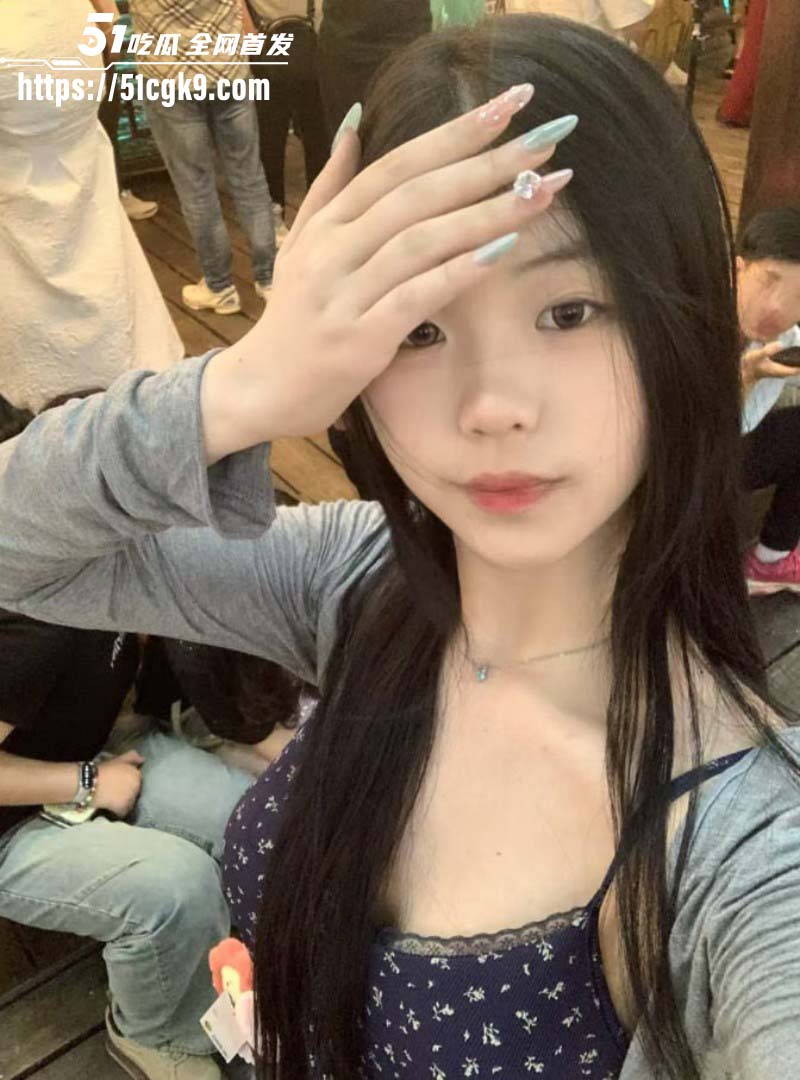 四川德阳06年女大 杨清清 瞒着男友下海捞金 与金主旅游陪睡 被男友发现曝光私拍！ - 51吃瓜网-51吃瓜网