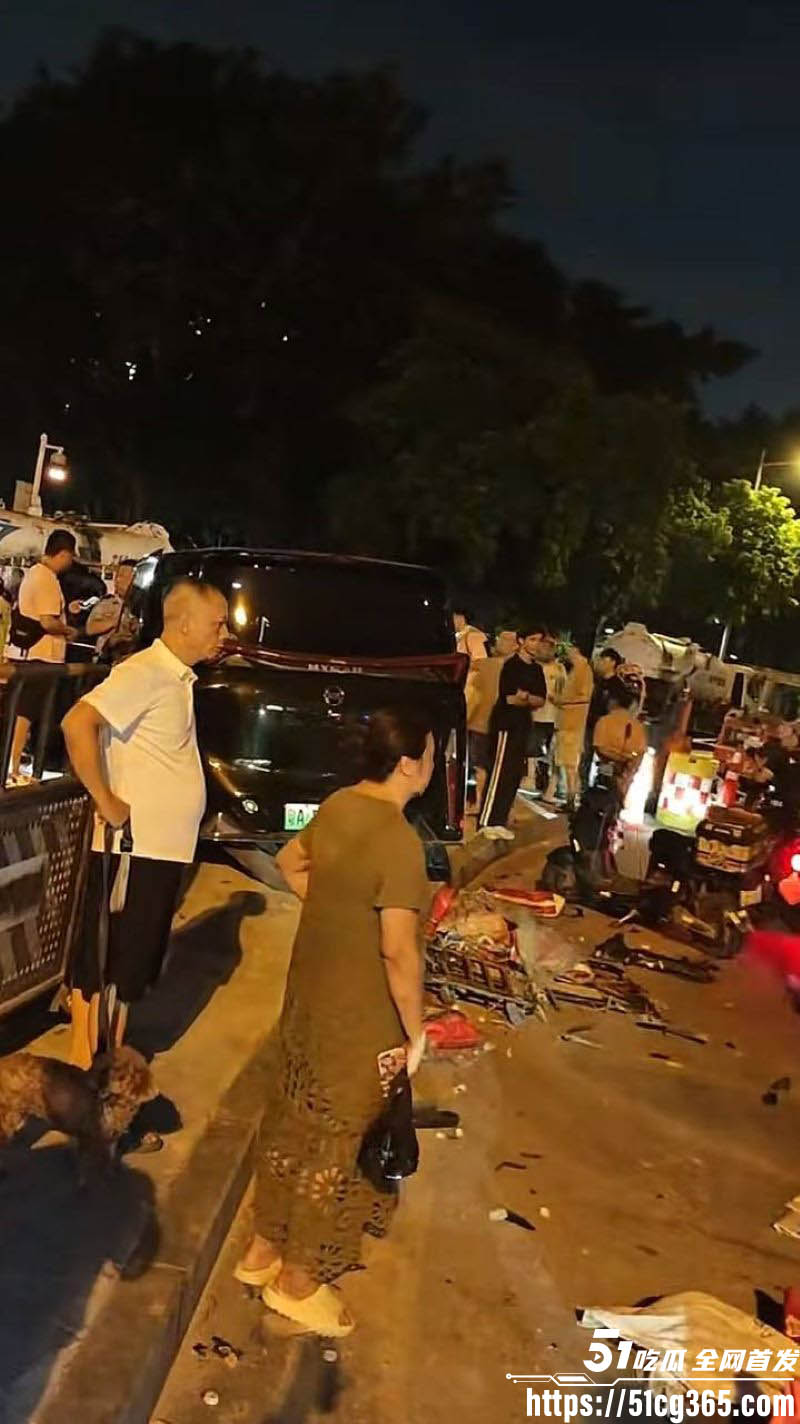广州海珠区车祸惊魂！新南路庄头公园北门6人受伤 40岁司机被控 现场惨烈无比！ - 51吃瓜网-51吃瓜网
