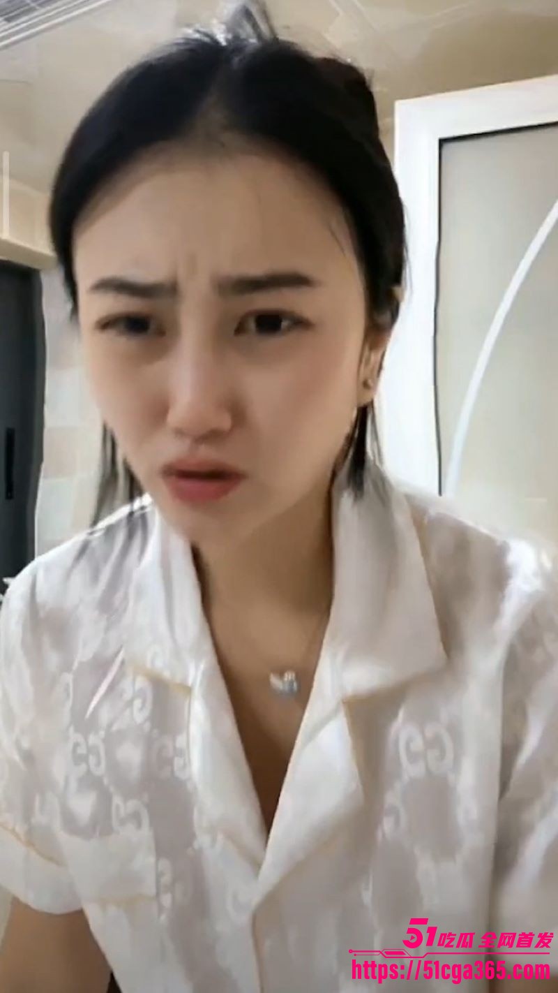抖音福利自拍合集视频流出 多妹子抠B揉乳挤奶玩法火爆 堪称擦边天花板！ - 51吃瓜网-51吃瓜网