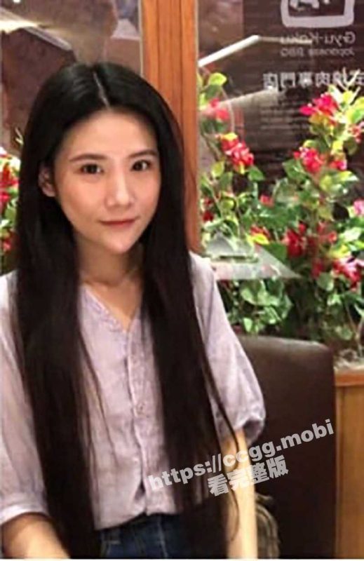 身材苗条反差高材生【小雅】约炮金主自拍流出！无毛B阴户超美内射全程露脸！-51吃瓜网