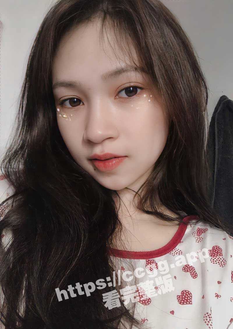 云盘泄密 靓男俊女 超高顏值情侶 家中浴缸泡泡浴啪啪视频遭泄漏！超级粉嫩小鲍鱼 - 51吃瓜网-51吃瓜网