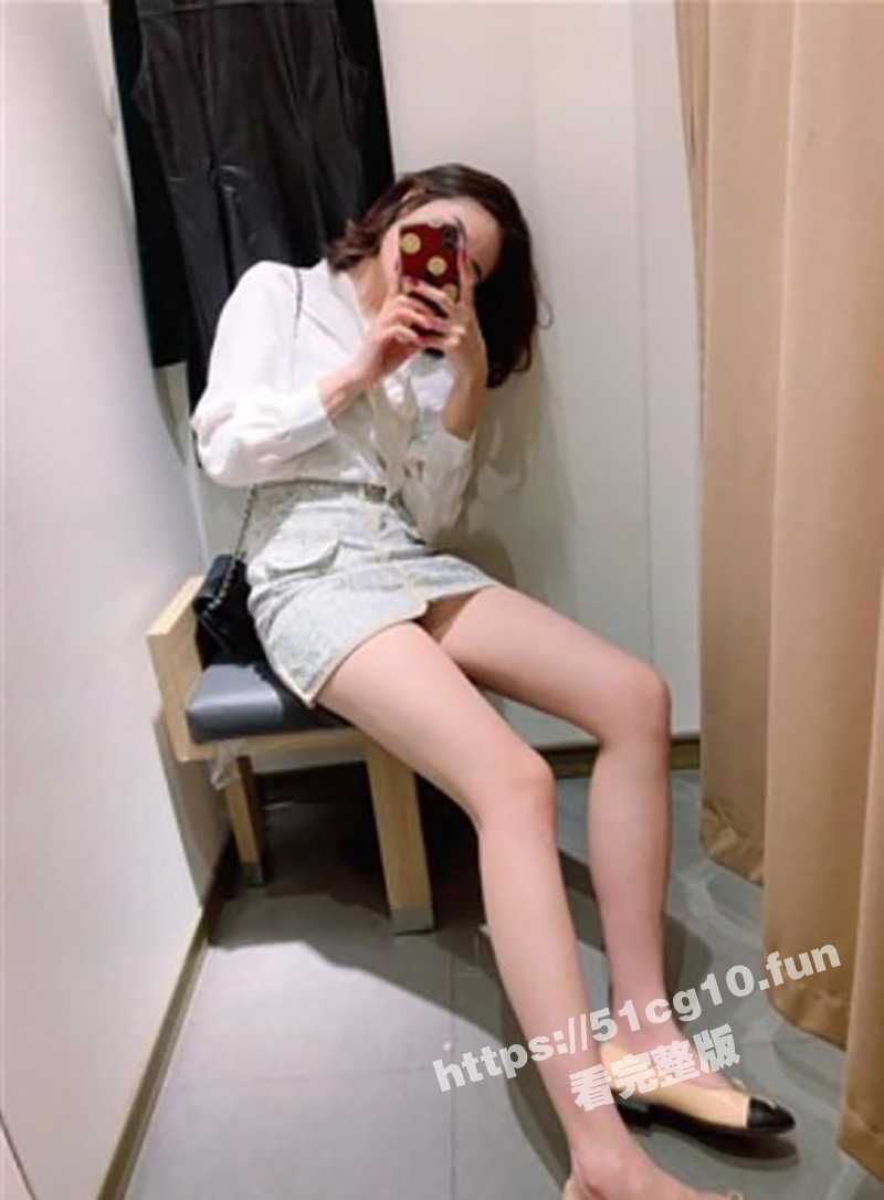 风韵少妇才是最爽的！极品美少妇背着老公和老情人酒店开房啪啪 被渣男情人群炫耀流出！ - 51吃瓜网-51吃瓜网