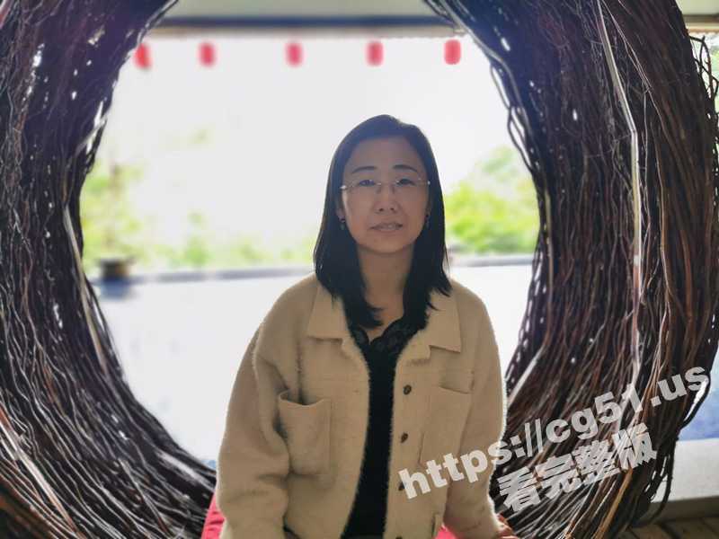 泄密流出 真实老师人妻 淫荡骚妻绿帽奴老公找2名单男猛操骚妻 调教整活真刺激-51吃瓜网