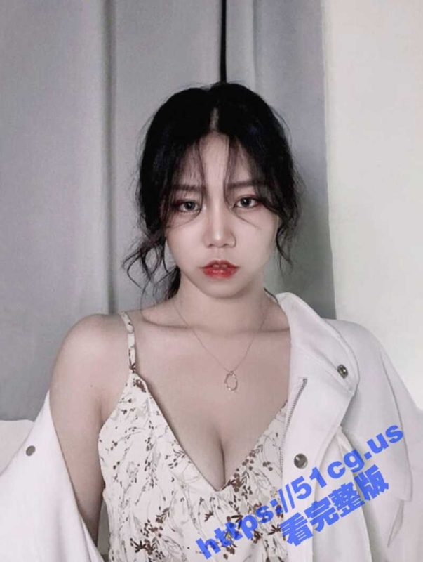 台湾 巨乳蜂腰长腿模特 Jsaie 自嗨片流出 光看那对巨乳已经沦陷-51吃瓜网