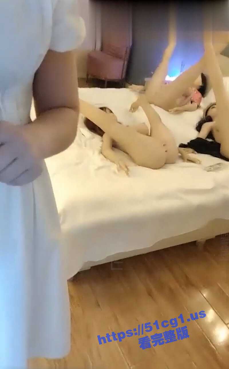 成人情趣用品体验店找茬 对里面的硅胶娃娃体验不满意 撩骚拔屌硬上老板娘 太渣了 - 51吃瓜网-51吃瓜网