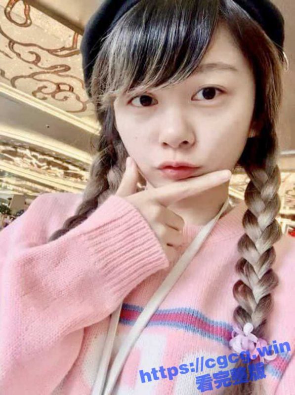 渣男分手后报复前女友 卡哇伊听话的大眼睛双马尾美少女 床上啪啪私拍被流出-51吃瓜网