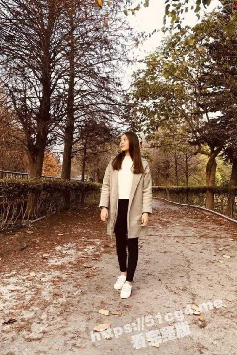 女同学私下竟然如此淫荡 偷拍换衣服 在度假村厕所公然给炮友口交被内射 绝对的反差！ - 51吃瓜网-51吃瓜网