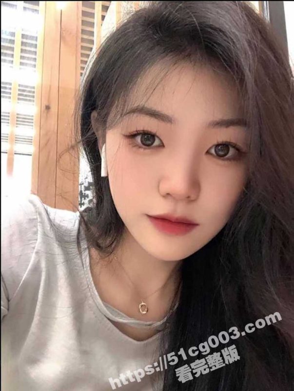 分享现实中公司同事母狗 跟男朋友异地 勾搭两天成功带回家 口爆吞精内射骚的一批!-51吃瓜网