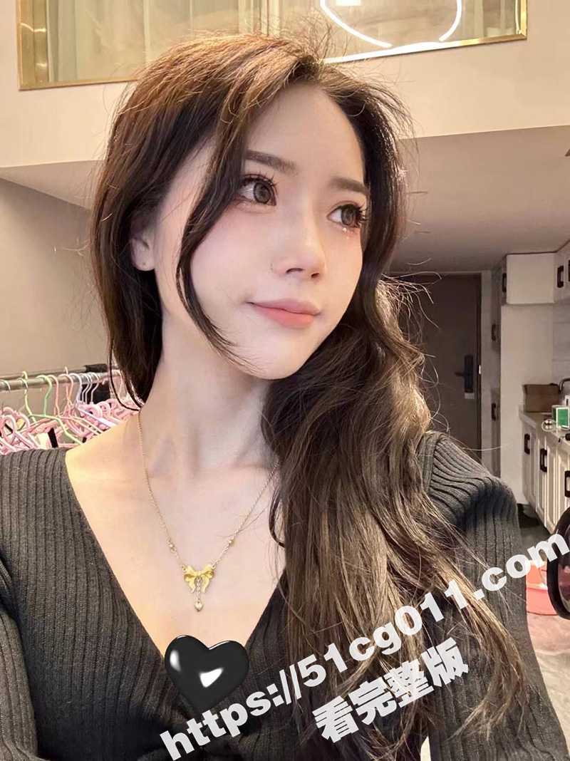 瓜友约炮记！见面都要给钱的高冷小仙女 见面后主动跪地口交叫爸爸的骚婊子 光听声音就好有画面感 相当卖力！ - 51吃瓜网-51吃瓜网