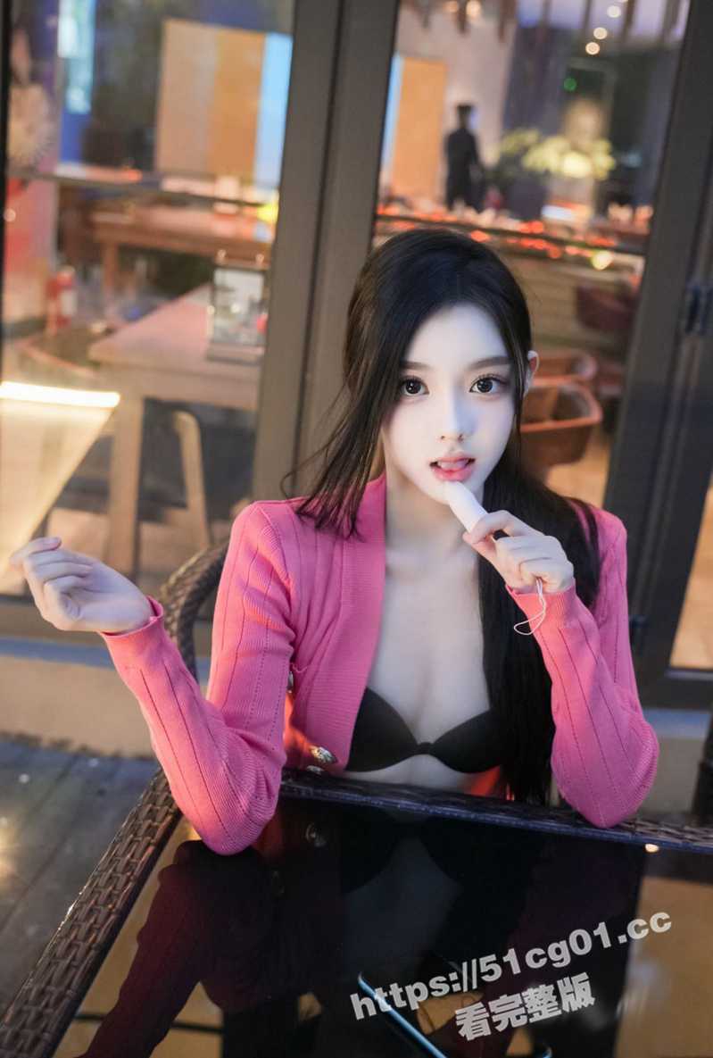 重磅福利 高价购买分享 极品模特龙雪儿 极品长腿裤里丝被暴力撕破黑丝 三点全漏 超性感！ - 51吃瓜网-51吃瓜网