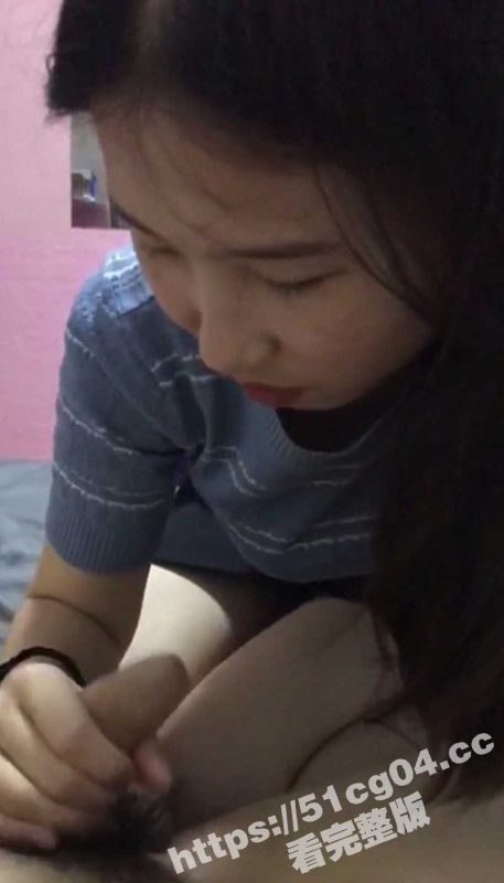 小哥跟可爱又听话的漂亮小女友口交啪啪 颜射女友后不过瘾直接撕烂丝袜无套插入 操得小女友高潮不断-51吃瓜网