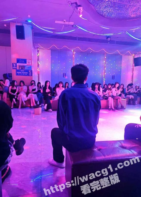 成都舞厅打卡偷拍揉奶撸管瞬间 同步曝光高质量捞金莎莎舞女郎的丑恶嘴脸 兄弟们记得避雷 ！-51吃瓜网