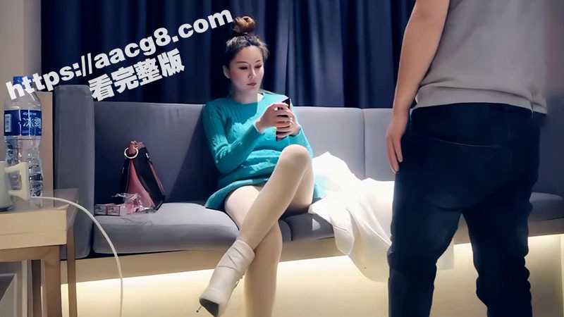 亲亲小老公 想要你用力操我!高颜值巨乳御姐床上骚话不断 从床上操到沙发把小哥干到精疲力尽-51吃瓜网