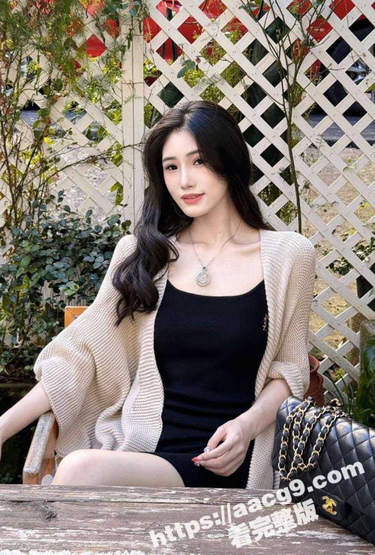 绝色尤物美菲 写真现场成了春光大片 跟油腻摄影师干劲十足 让人欲罢不能！-51吃瓜网