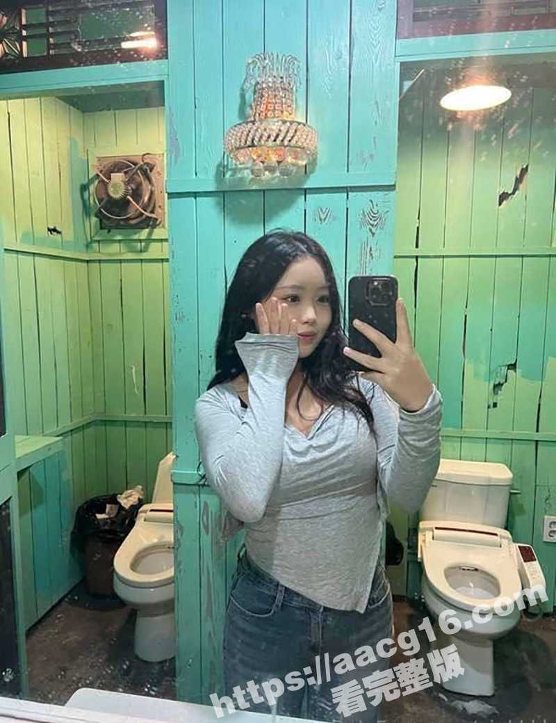 火爆TikTok的韩国性感女神 ljueieha私密视频流出 阿黑颜浴室火辣揉奶 劲爆尺度撩人犯罪 - 51吃瓜网-51吃瓜网