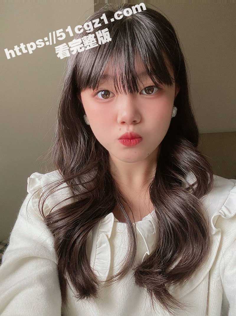 台湾大三学妹陈慧雯 自拍露脸裸照 抠逼自慰秀白嫩身材 结果分手后 视频被人渣前男友曝光 - 51吃瓜网-51吃瓜网