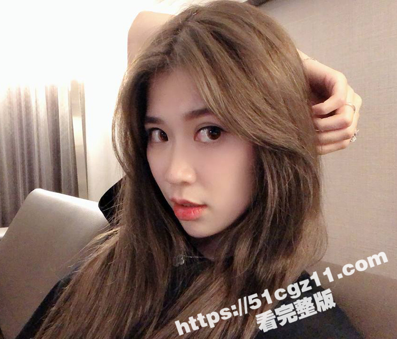 极品身材职场女神 长腿翘臀细腰大奶 人前女神人后母狗 骚逼一碰就直冒淫水-51吃瓜网