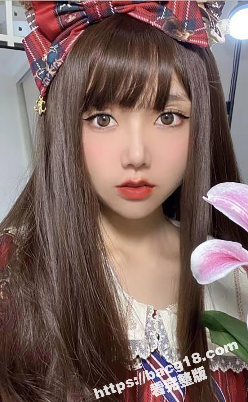 网红女神仙仙桃 最新JK制服诱惑 镜前大胆展示粉嫩小穴自慰！ - 51吃瓜网-51吃瓜网