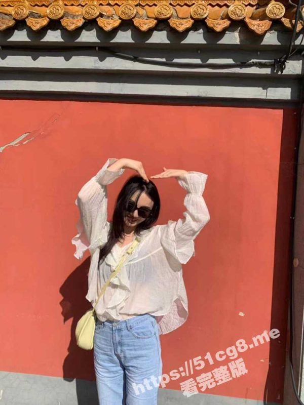 宁波某文匠公司旅游规划师 姚施敏 新婚期间背着老公出来卖逼 金主操完后直接尿到逼里!-51吃瓜网